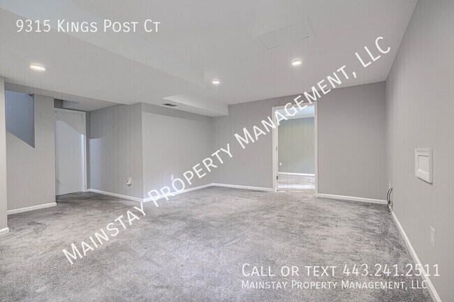 Building Photo - 9315 Kings Post Ct