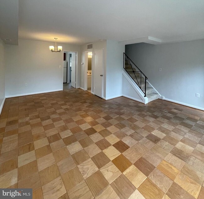 Building Photo - 3724 Ingalls Ave