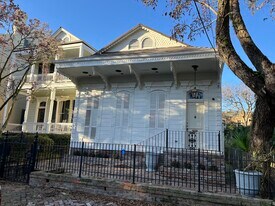 Building Photo - 1228 7th St