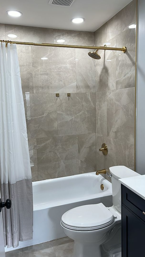 Building Photo - 1710 Queensbury Cir