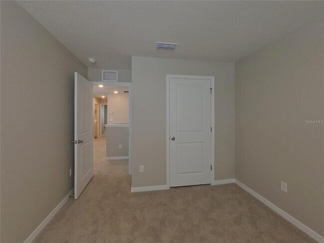 Building Photo - 10734 Hidden Banks Gln