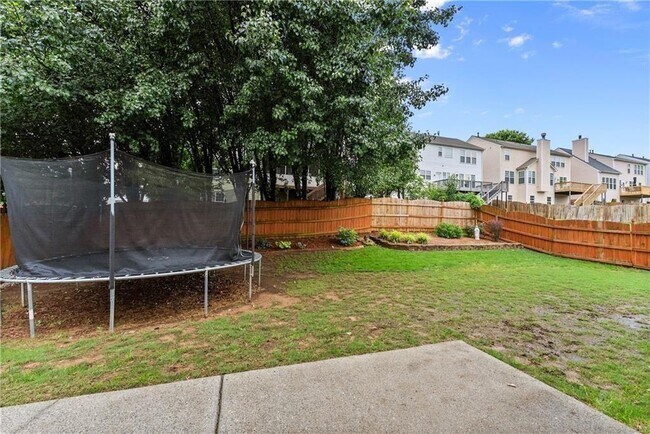 Building Photo - 2530 Vistoria Dr