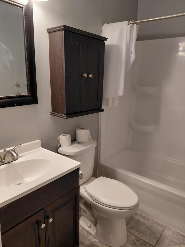 Building Photo - 33890 Hunter Ave