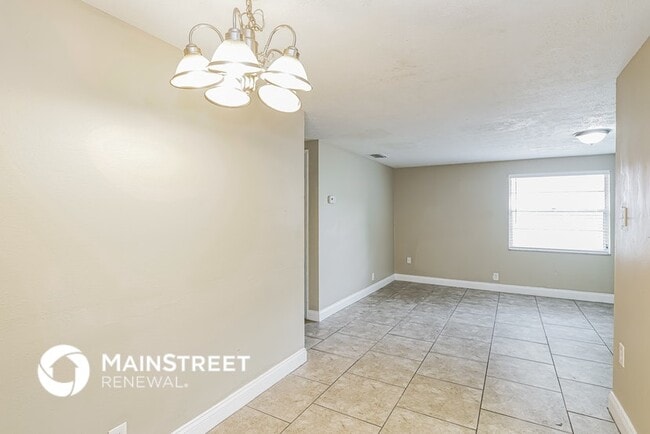 Building Photo - 3204 N Highland Ave