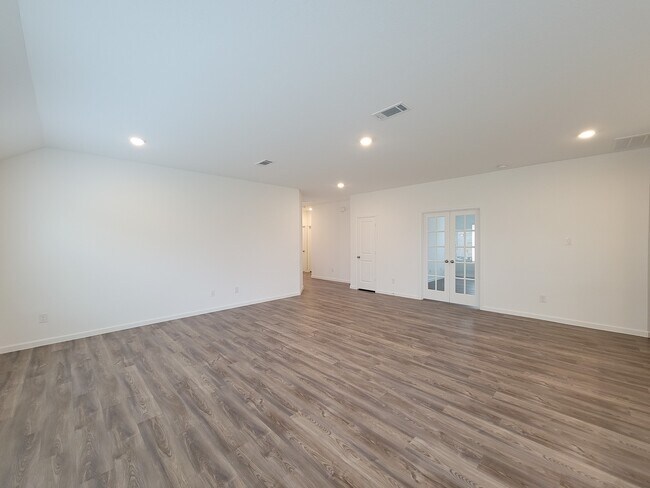 Building Photo - 15711 Vista Sutton Dr