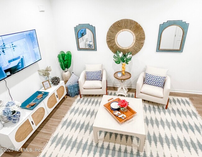 Building Photo - 19 Pamplona Dr