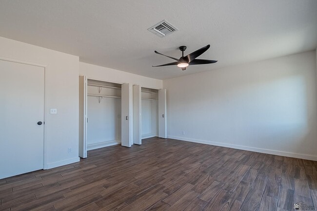 Building Photo - 12175 S Ironwood Dr