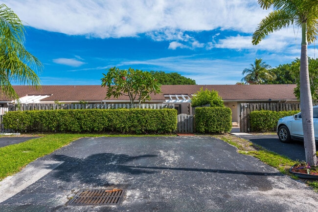 Building Photo - 1013 NW 53rd St