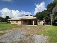 Building Photo - 1704 Savoy Rd