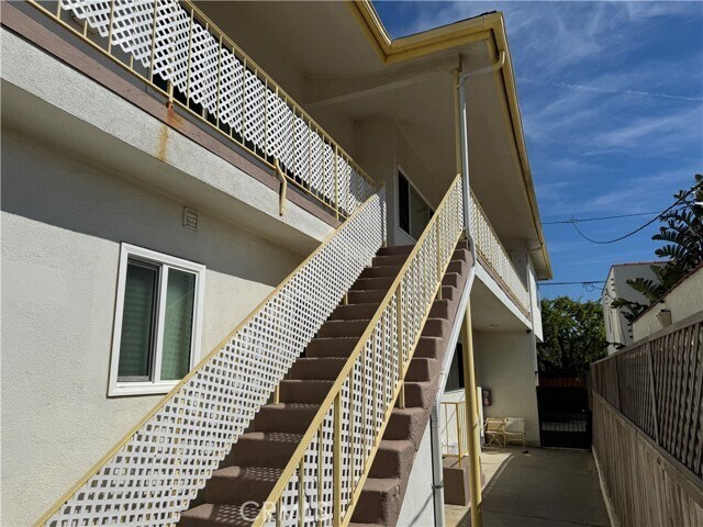 Building Photo - 4014 S Gaffey St