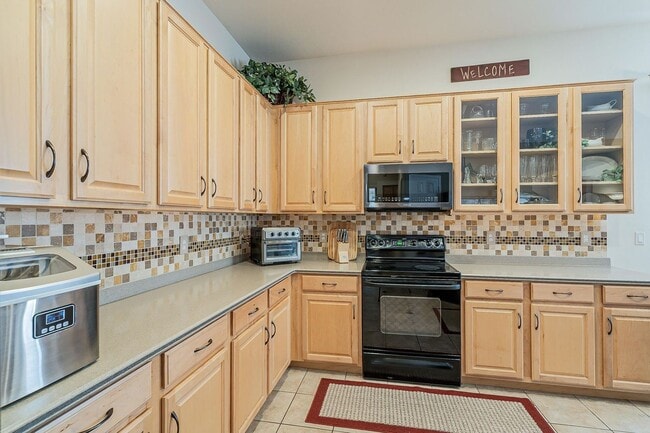 Building Photo - Charming single level 4 Bed home in Peoria !!