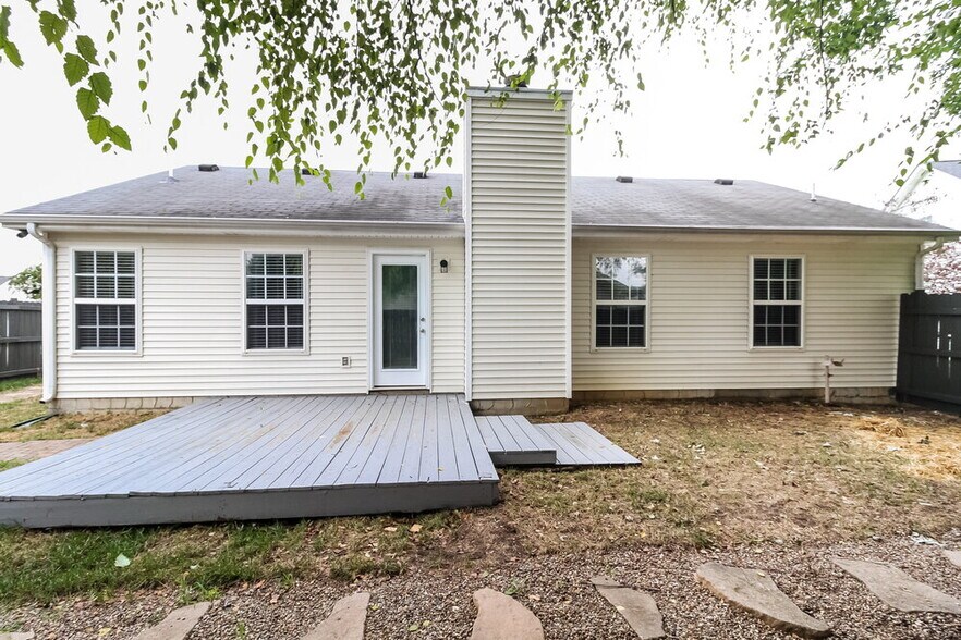 Building Photo - 1339 Macduff Dr