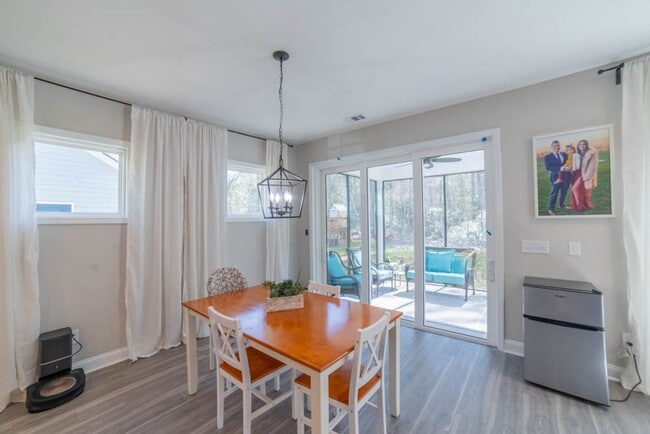 Building Photo - Coming Available!