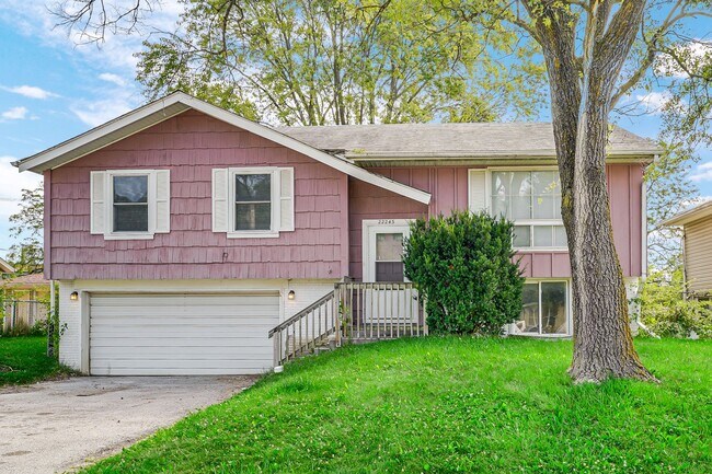 Building Photo - 22243 Karlov Ave