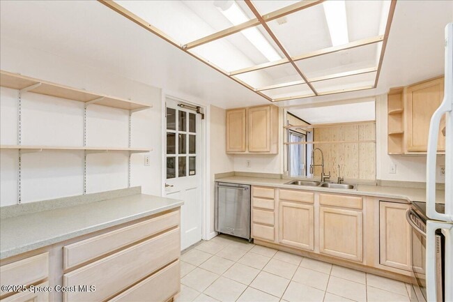 Building Photo - 309 Gemini Dr