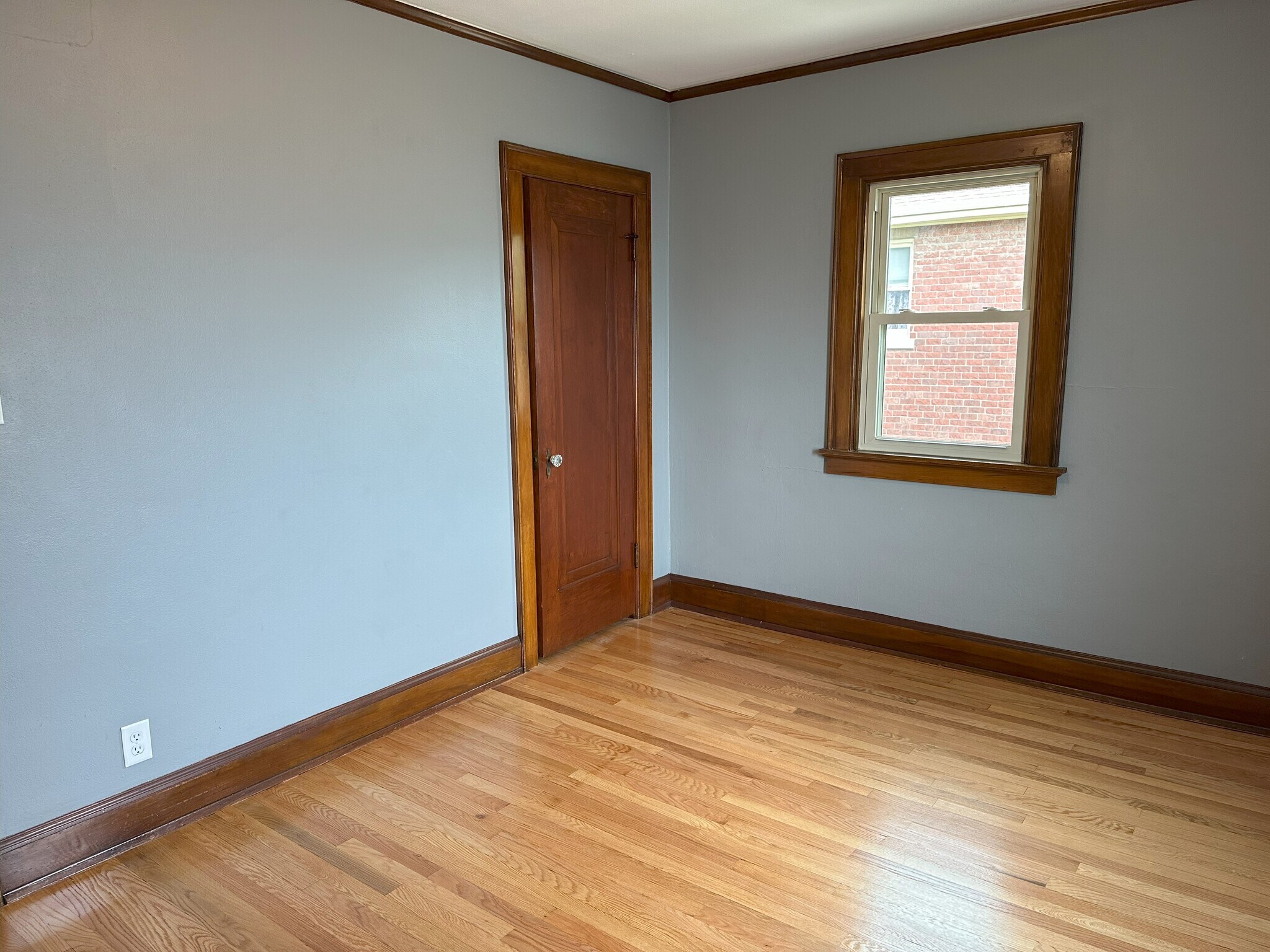 Back Bedroom - 6615 W Bluemound Rd
