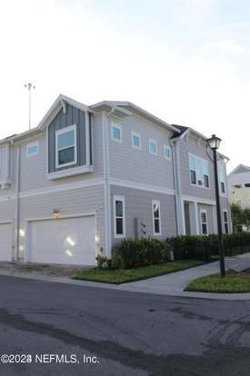Building Photo - 11480 Gully Ct