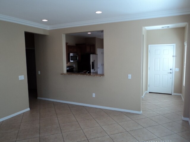 Building Photo - 1348 Beehive Ln