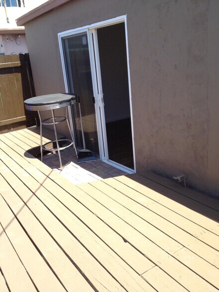 Building Photo - 2120 Grand Ave