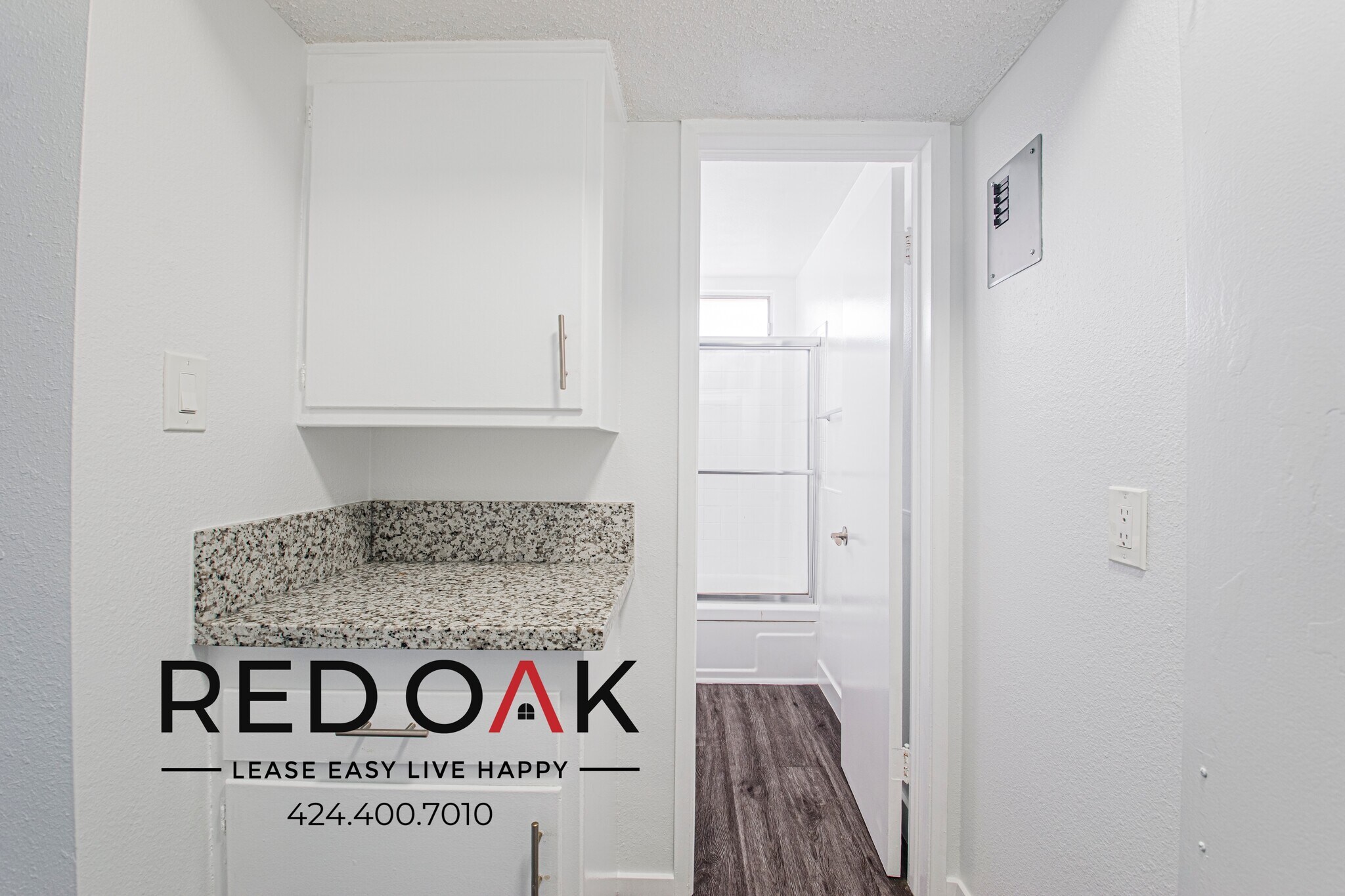Building Photo - 12211 S Manor Dr