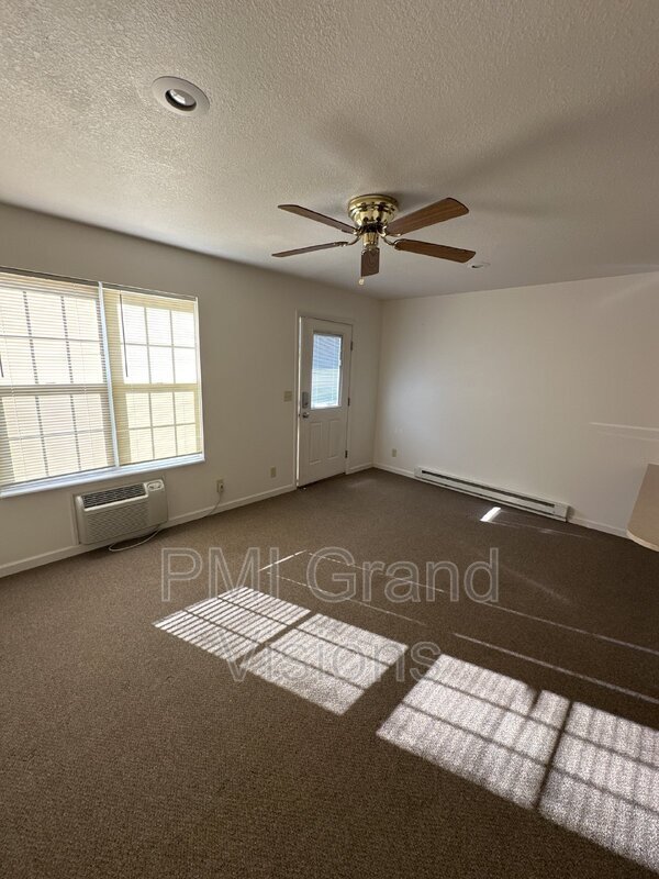 Building Photo - 1308 Arthur Ave
