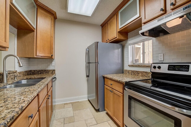 Building Photo - 7940 NW 50th St