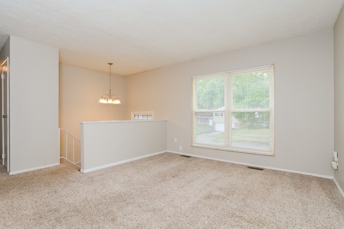 Building Photo - 10288 Dewhill Ln