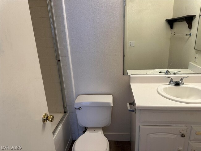 Building Photo - 5151 S Lindell Rd