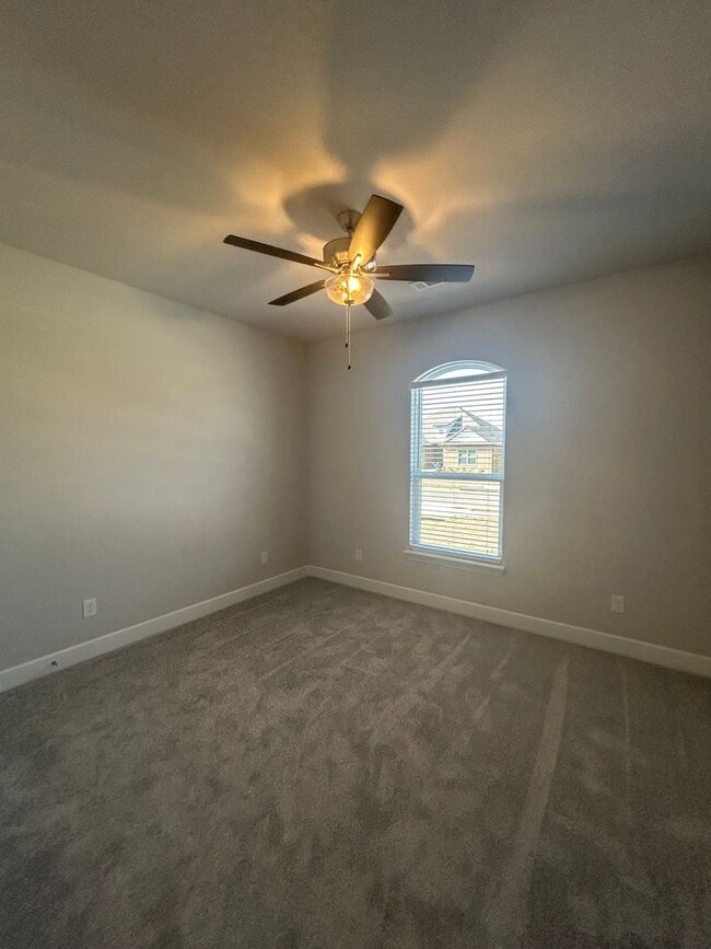 Building Photo - Beautiful Bentonville Home! 4 Bedrooms, 2.5 Bathrooms!!