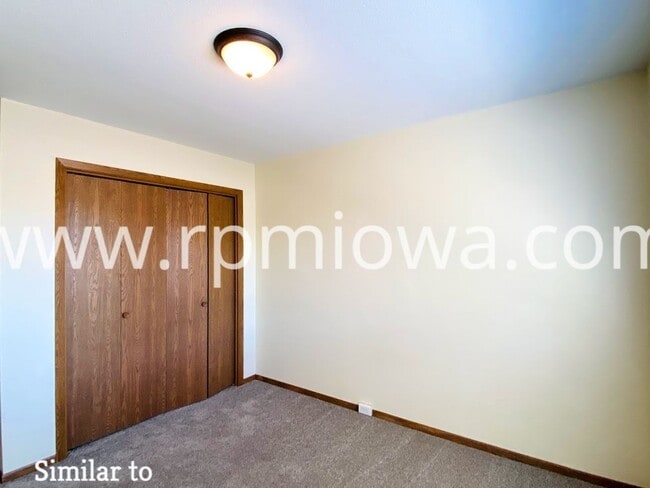 Building Photo - 1511 N Dakota Ave