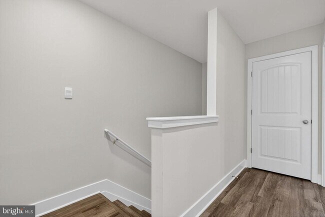 Building Photo - 37 Wisdom Ln