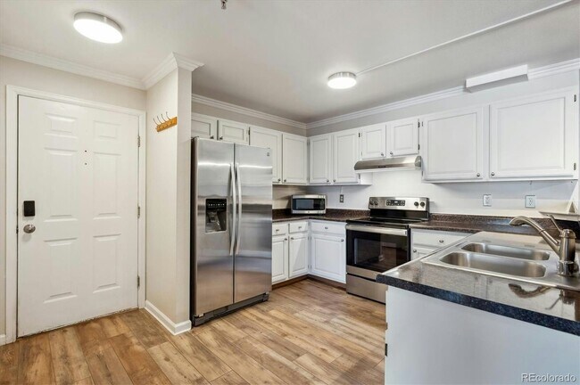 Building Photo - 12338 W Dorado Pl