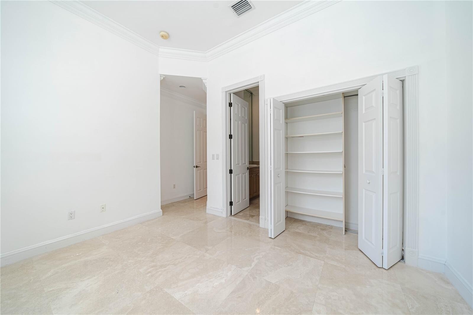 Building Photo - 3975 194th Trl