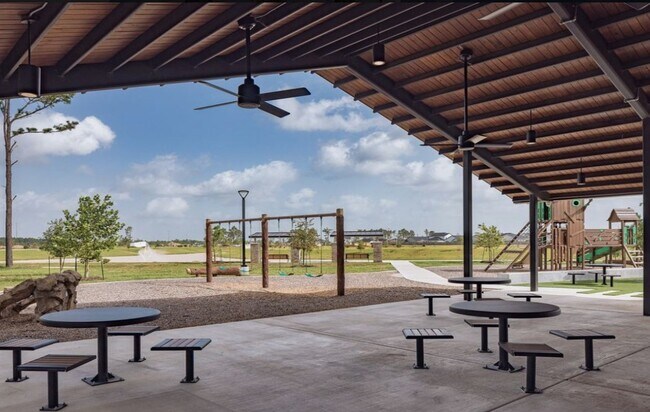 Building Photo - 21619 Flannel Bush Ln