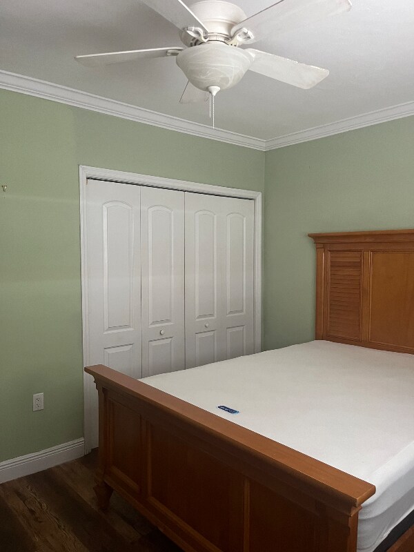 Building Photo - 413 Swallow Dr