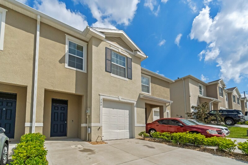 Building Photo - 390 Feltrim Reserve Blvd