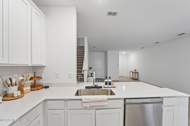 Building Photo - 2160 Windward Cay Ln