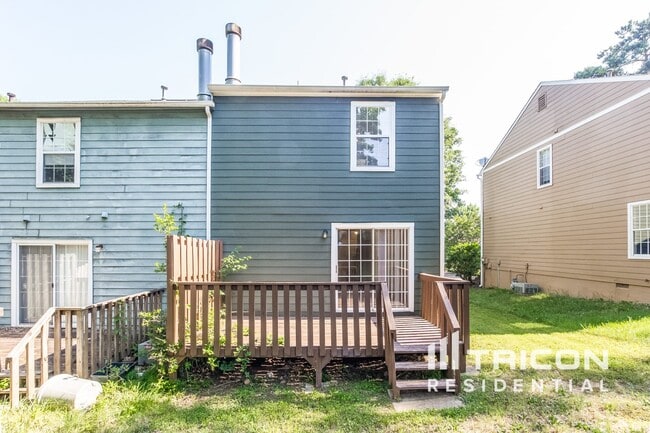 Building Photo - 1414 Shiloh Way NW