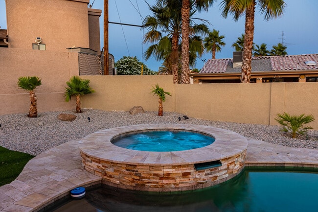 Building Photo - 3280 Rocking Horse Dr