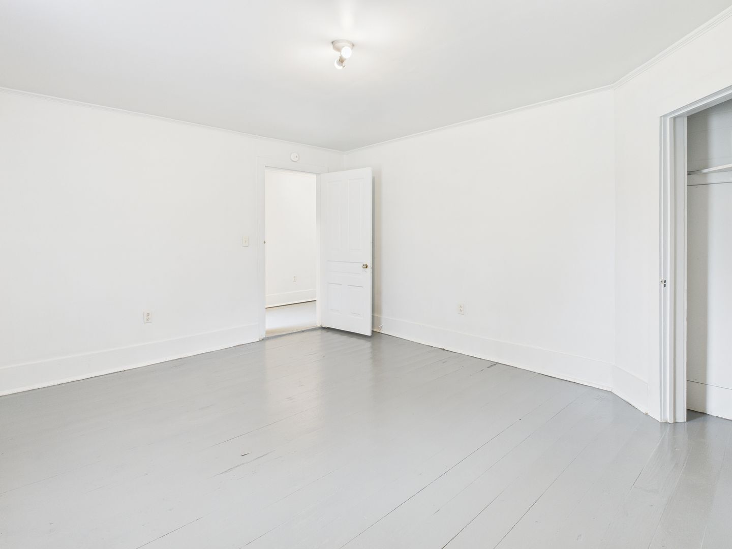 Building Photo - 404 Beech St