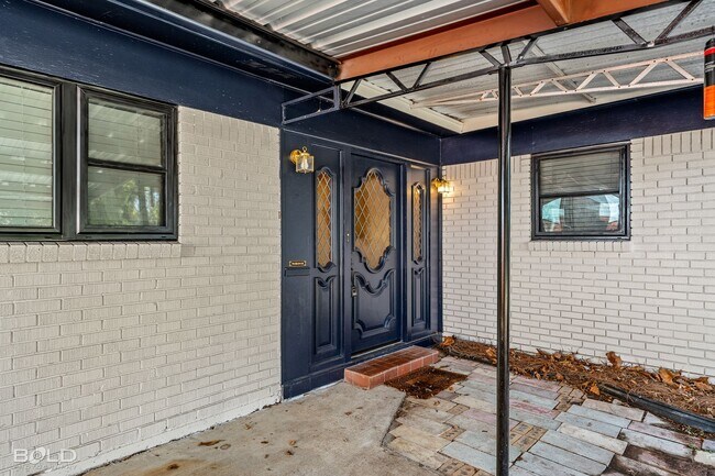 Building Photo - 1606 Joy Dr