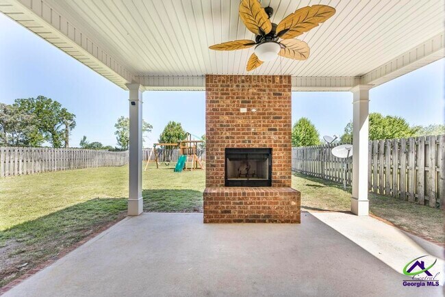 Building Photo - 105 Regency Ct