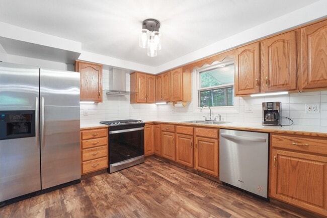 Building Photo - 40 Grand St