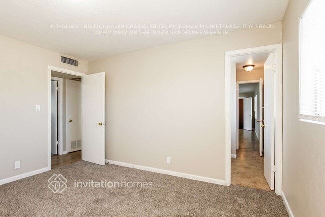 Building Photo - 4214 W Stella Ln