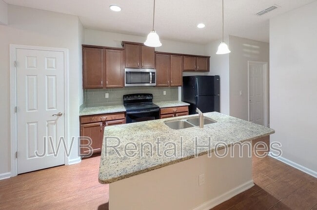 Building Photo - 11508 Gerado Rd