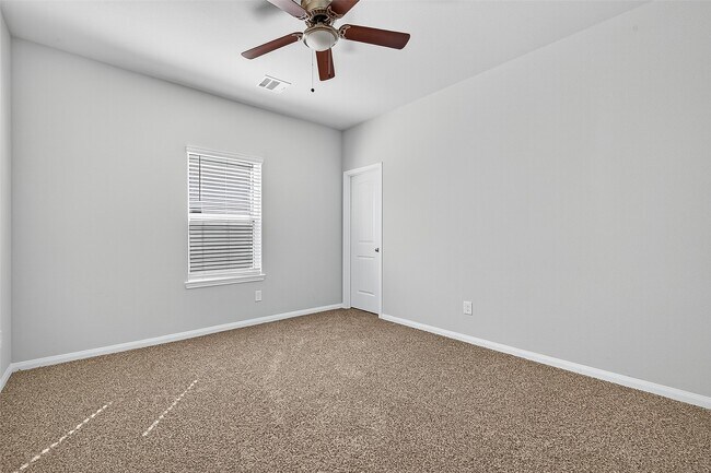 Building Photo - 24811 Goldoni Dr