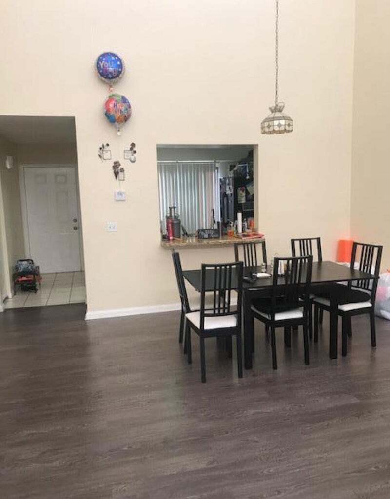 Building Photo - 510 Lakeview Dr E