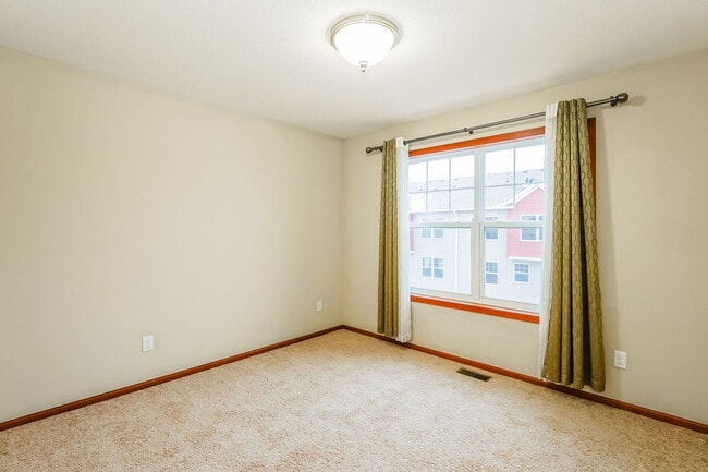 Building Photo - 1949 Commonwealth Blvd