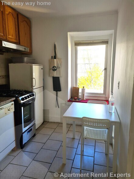 Building Photo - 89-91 Hancock St Unit #11