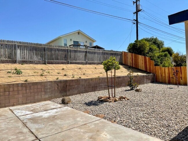 Building Photo - Renovated 3 Bedroom, 2 Bathroom Orcutt Area Home with Large Fenced Yard